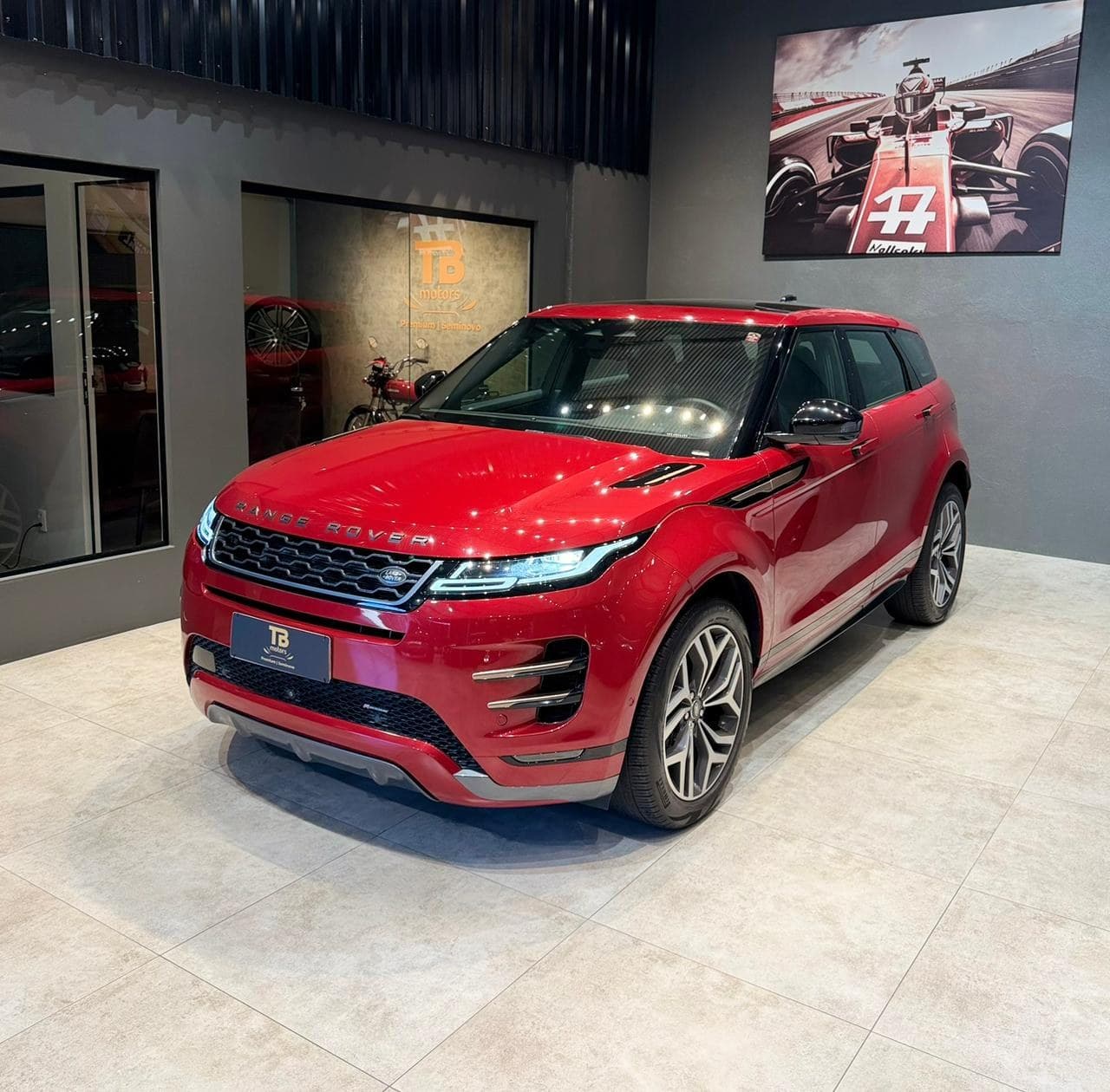 LAND ROVER EVOQUE HSE R-DYNAMIC P250 VERMELHA 2023